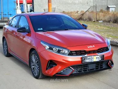 Kia Forte GT-Line S 2022 — миниатюра 2