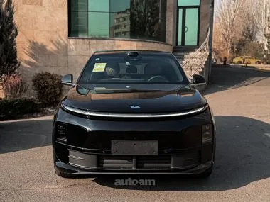 Lixiang Li L6 PRO RESTYLING 2026 — фото 1, купить с доставкой в Москву