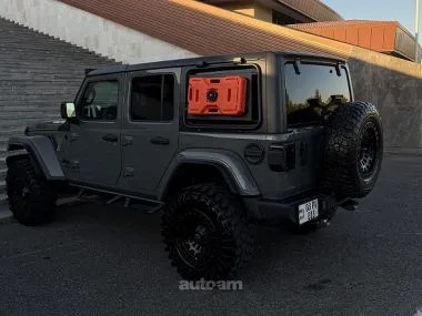 Jeep Wrangler Willys 2022 — миниатюра 2