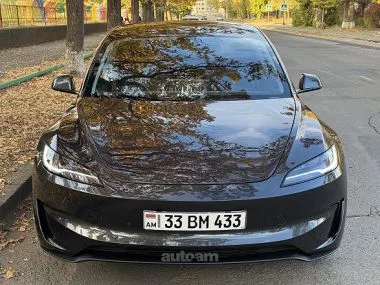 Tesla Model 3 Long Range RW 2025 — фото 1, купить с доставкой в Москву