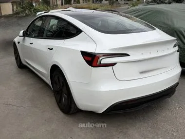 Tesla Model 3 Standart Renge 2024 — фото 1, купить с доставкой в Москву