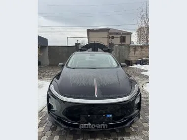Hongqi E-QM5 2025 — миниатюра 2