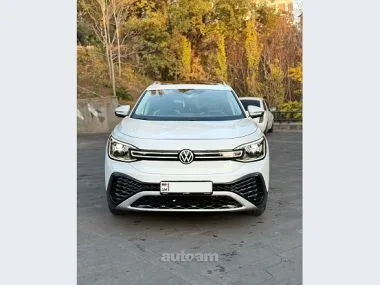 Volkswagen iD.6 Pure + 2022 — миниатюра 2