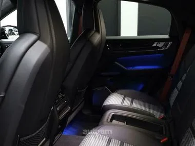 Porsche Cayenne Coupe 2025 — миниатюра 2