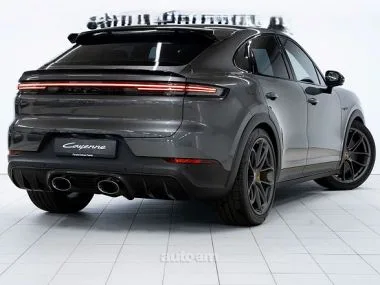 Porsche Cayenne 2025 — миниатюра 2