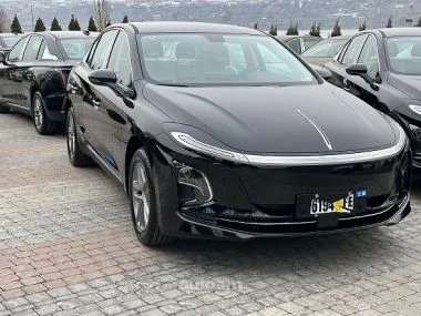 Hongqi E-QM5 2025 — фото 1, купить с доставкой в Москву