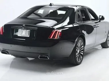 Rolls-Royce Ghost 2025 — миниатюра 2