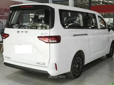 BAW Premium (7 seats) / 2025 — миниатюра 2
