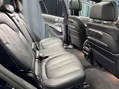 BMW X7 2025 — миниатюра 2
