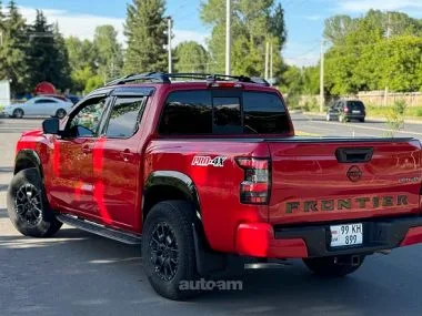 Nissan Frontier PRO-4X 2022 — миниатюра 2