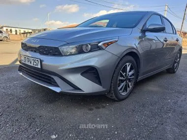 Kia Forte 2022 — фото 1, купить с доставкой в Москву