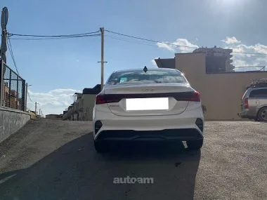 Kia Forte LX 2023 — миниатюра 2