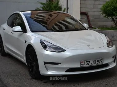 Tesla Model 3 Elektromobil 2022 — фото 1, купить с доставкой в Москву