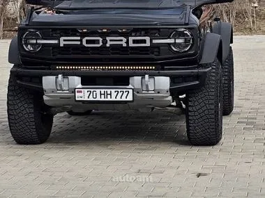 Ford Bronco 2023 — фото 1, купить с доставкой в Москву
