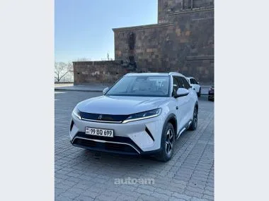 BYD Yuan Up Beyond 2025 — фото 1, купить с доставкой в Москву