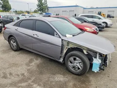 Hyundai Elantra 2024 купить в Москве