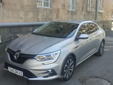 Renault Megane 2022 — миниатюра 2