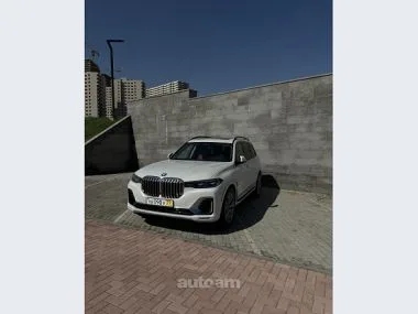BMW X7 2022 — фото 1, купить с доставкой в Москву
