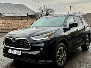Toyota Highlander 2022 — миниатюра 2