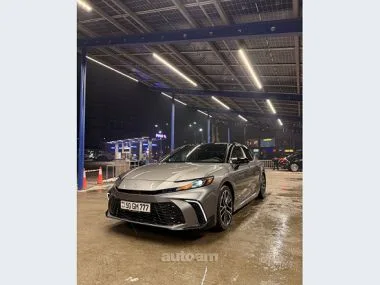 Toyota Camry SE 2024 — миниатюра 2