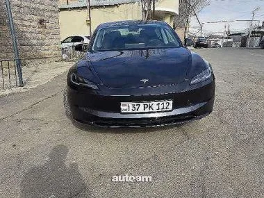 Tesla Model 3 2025 — фото 1, купить с доставкой в Москву
