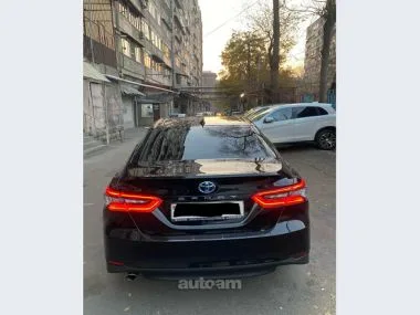 Toyota Camry Hibrid 2022 — миниатюра 2