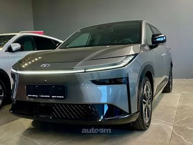 Toyota Bz3 Platinum 3x Pro + (520km) 2025 — фото 1, купить с доставкой в Москву