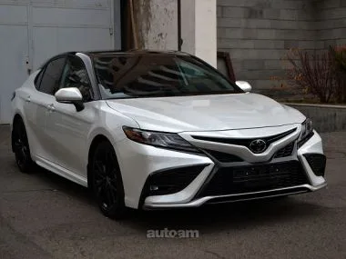 Toyota Camry XSE 2022 — фото 1, купить с доставкой в Москву