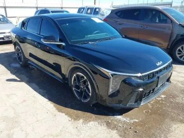 Kia K4 2025 — фото 1, купить с доставкой в Москву