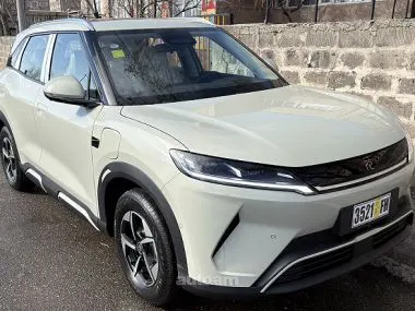 BYD Yuan Up 2025 купить в Москве