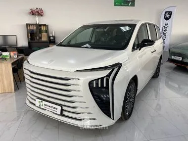 Dongfeng V9 Top / 2025 — фото 1, купить с доставкой в Москву