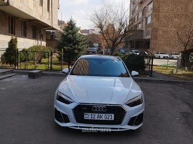 Audi A5 S line quattro Premium Plus 2022 — фото 1, купить с доставкой в Москву