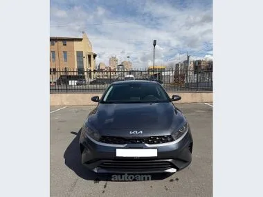 Kia Forte LXS 2023 — миниатюра 2
