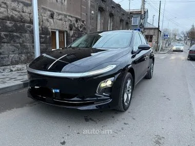 Hongqi E-QM5 2025 — миниатюра 2