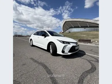 Toyota Corolla 2025 — миниатюра 2