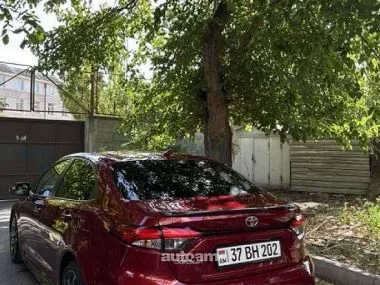 Toyota Corolla 2022 — фото 1, купить с доставкой в Москву