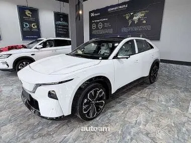 Mazda EZ-60 2025 купить в Москве