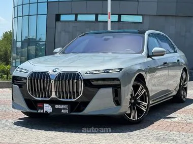 BMW i7 2022 — миниатюра 2