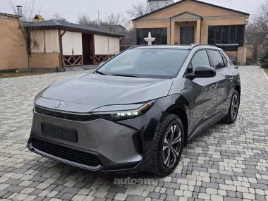 Toyota Bz4X JAPAN LIMITED 2024 — миниатюра 2
