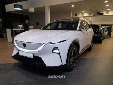 Mazda EZ-60 2025 купить в Москве