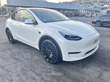 Tesla Model Y 2023 — фото 1, купить с доставкой в Москву