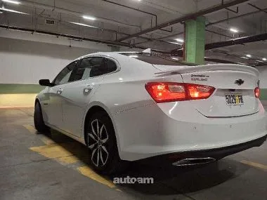 Chevrolet Malibu RS 2023 — миниатюра 2
