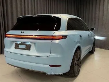 Lixiang Li L7 2025 — миниатюра 2