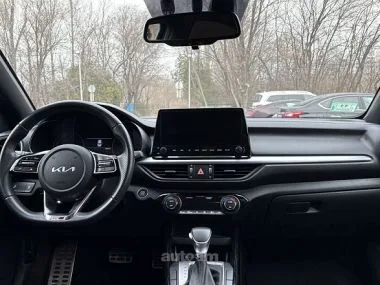 Kia Forte GT Line 2022 — фото 1, купить с доставкой в Москву