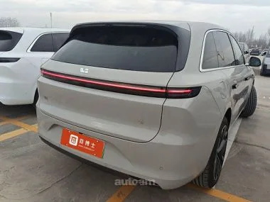 Lixiang Li L6 2025 — миниатюра 2
