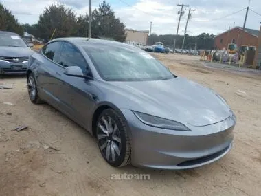 Tesla Model 3 2025 купить в Москве