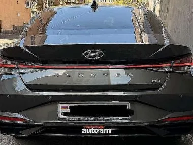 Hyundai Elantra 2023 — миниатюра 2