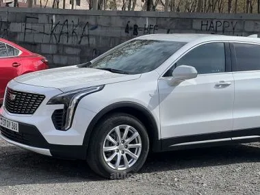Cadillac XT4 Premium luxury 2022 — фото 1, купить с доставкой в Москву