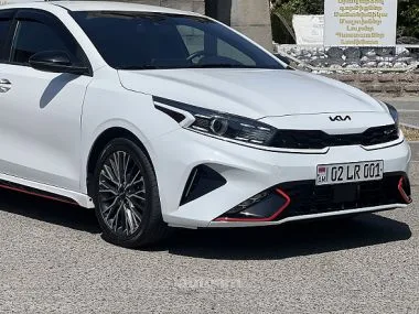 Kia Forte GT LINE 2022 — фото 1, купить с доставкой в Москву