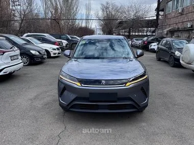 BYD Yuan Up 2025 — фото 1, купить с доставкой в Москву